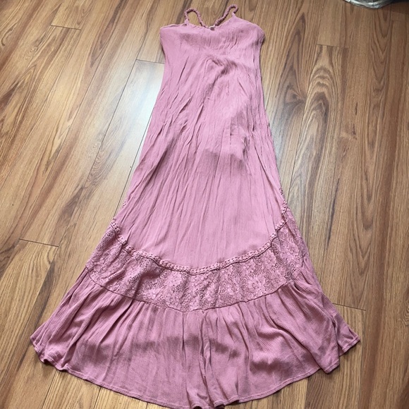 Xhilaration Dresses & Skirts - Xhilaration Maxi Dress